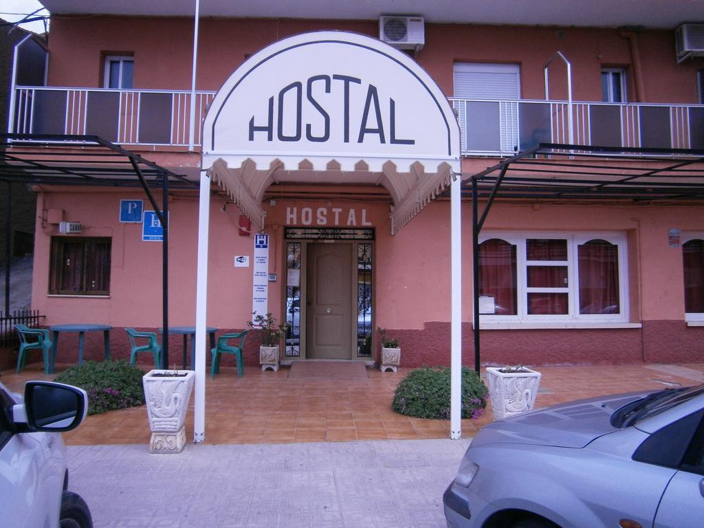 Hostal El Caminero Purullena Bagian luar foto