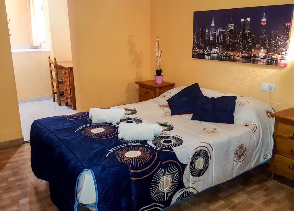 Hostal El Caminero Purullena Bagian luar foto